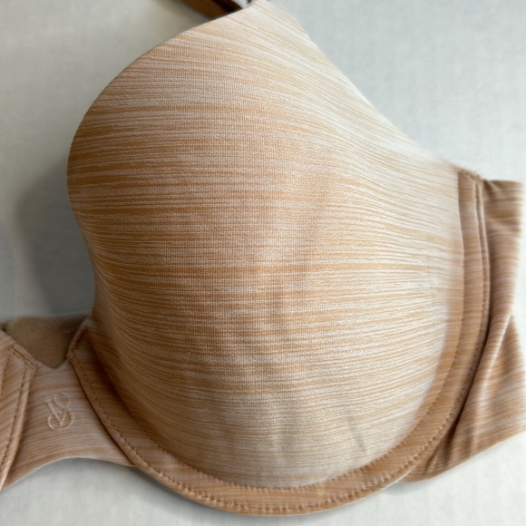 3/$25 Victoria Secret Uplift Semi Demi Underwire Lightly Padded Bra. Size 32DD - Picture 2 of 7